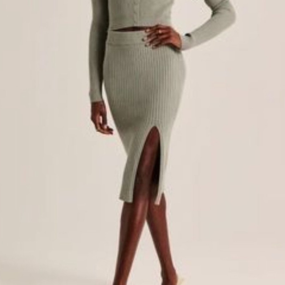 NWT Abercrombie & Fitch Sage Knit Ribbed Pencil Skirt
